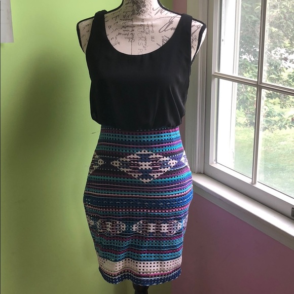 Emerald Sundae Dresses & Skirts - 🧁 35% Off | Emerald Sundae | Colorblock Dress